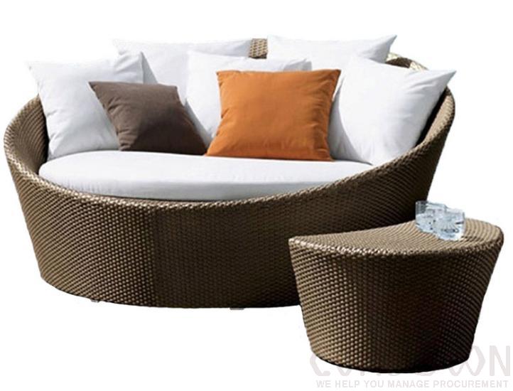 Outdoor rattan bed-160cm,high density sponge,φ160*75cm