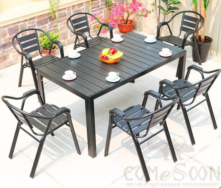 Outdoor plastic wood table and chair