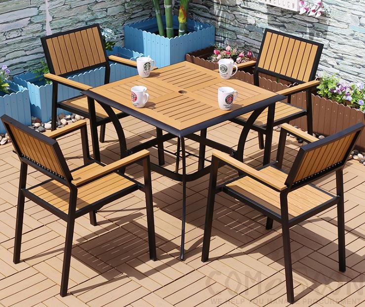 Outdoor plastic wood table and chair