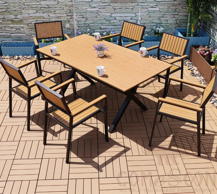 Outdoor plastic wood table and chair