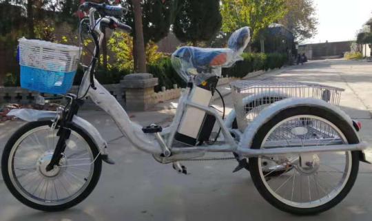 Electric tricycle 1700*720*1000mm Battery: 250W, 48V, 10A