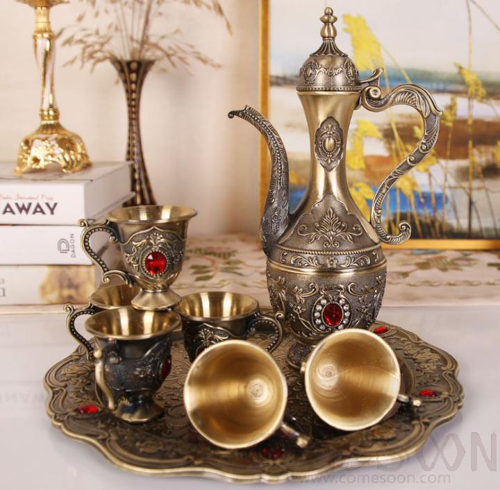 European Style Wine Set