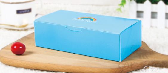 Simple Packaging Box B 
Type Rainbow，18*9*5cm