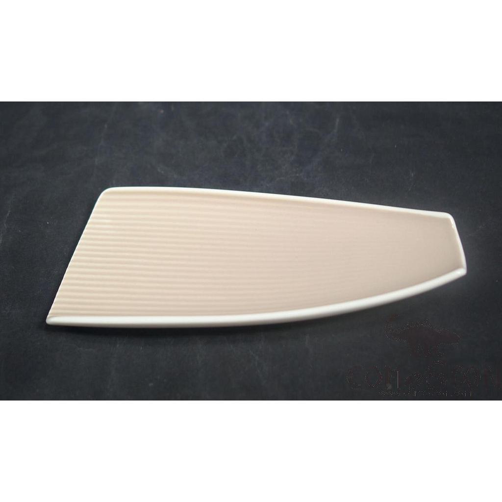 G161 Series 6.75&quot; Boat Long Plate - Pink