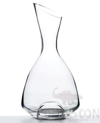 IRIS Series Shrinking Shoulder Streamline Slant Spout Jug，1650ml