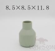 Porcelain Vase， L8.5*W8.5*H11.8cm