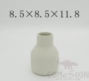Porcelain Vase， L8.5*W8.5*H11.8cm