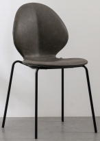 Chair, PU+sprayed iron legs
, 46*47*45.5*78.5cm 
