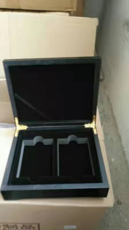 Poker gift box