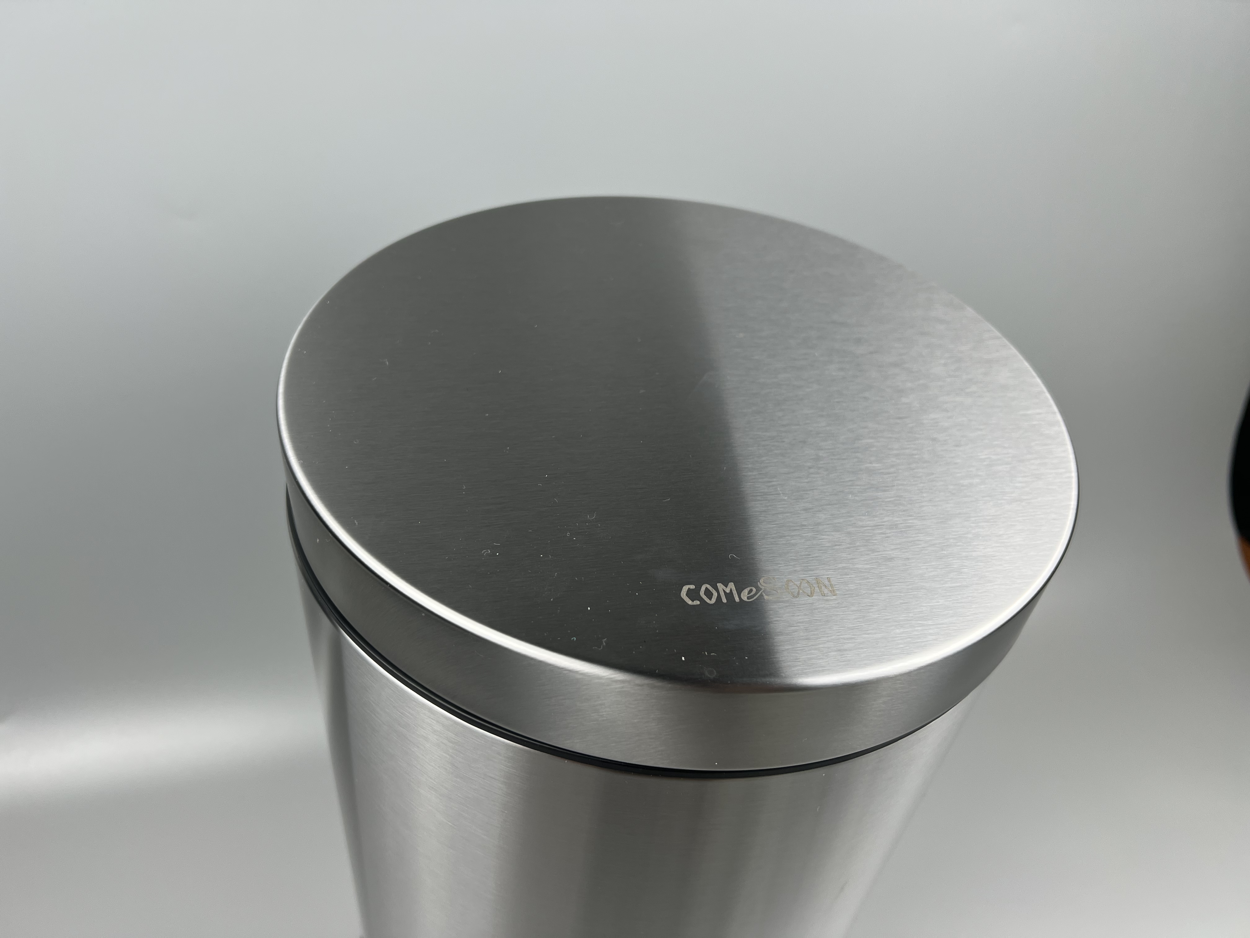 Pedal Bin,12L，410 stainless steel