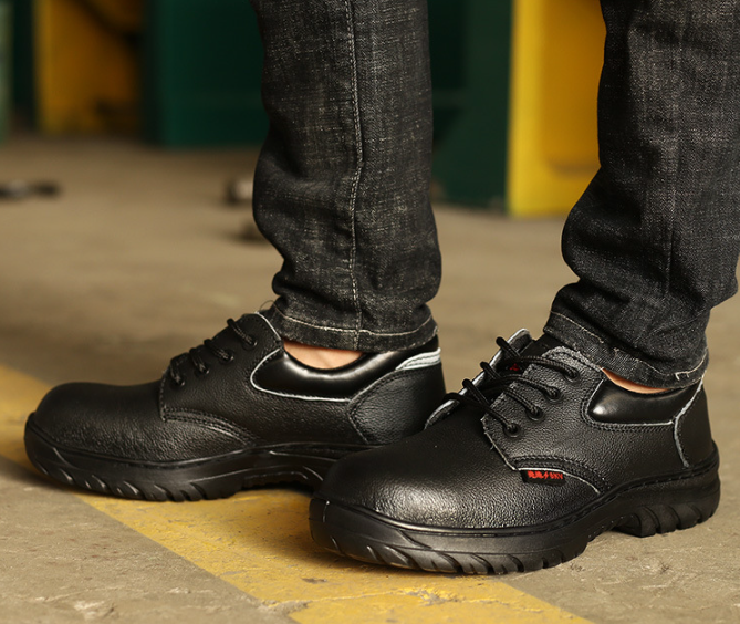 Labor Safety Shoes, Size 36