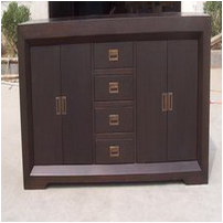 Dish cabinet