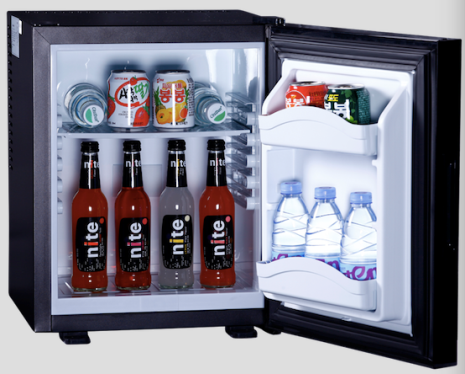 30L Minibar-D30F-1