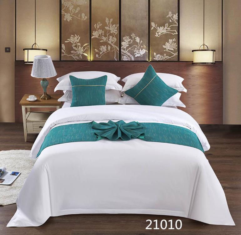 Bed Throw-150cm bed，Polycotton，50*210cm