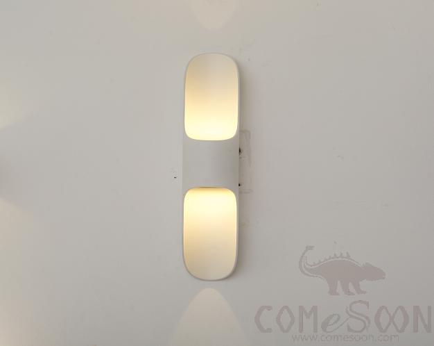 Waterproof Wall Light-10W，3000/4000/6000K，370*90*100mm