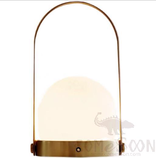 Lantern Table Light-Gold