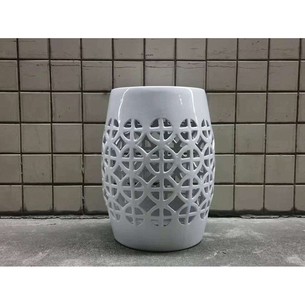 Ceramic stool-White