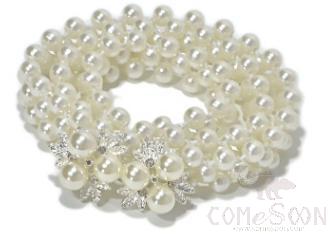 Belt-plastic+pearl