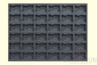 36 compartment cake mould bear