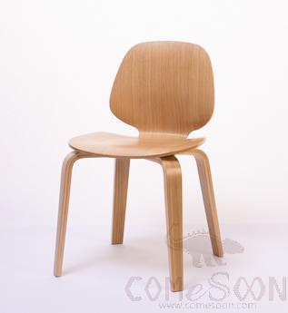 Chair，Birch Core Board With Natural Walnut Wood Veneer，500*520*800mm