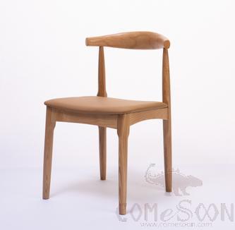 Chair，Ash Wood + Leather Pad，500*530*770mm