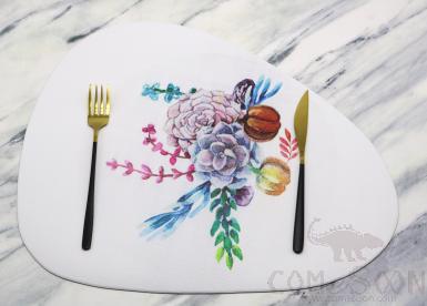 Teardrop Leather Embossed Placemat