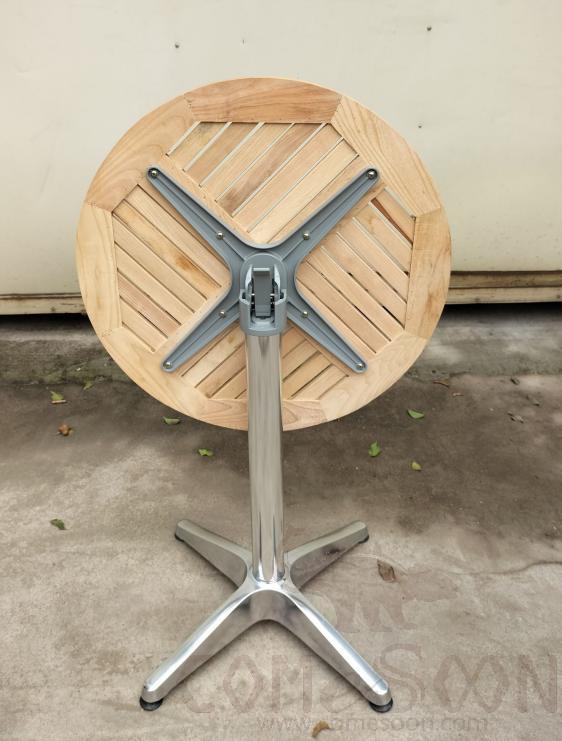 Foldable Square Table,Plastic Wood,L70*W70*H74CM