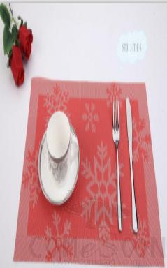 Hot Pressed Edge Pvc Placemat,Red Snowflake 28*43*0.1cm