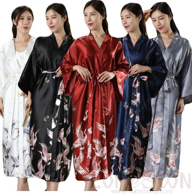 Long Crane-Bathrobe