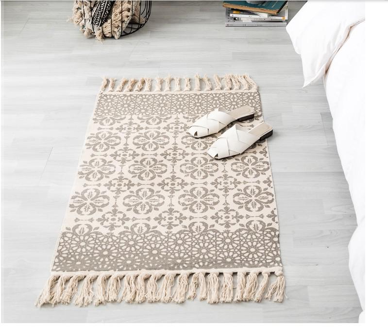 Rug