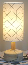 Table lamp