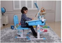 Single desk and chair