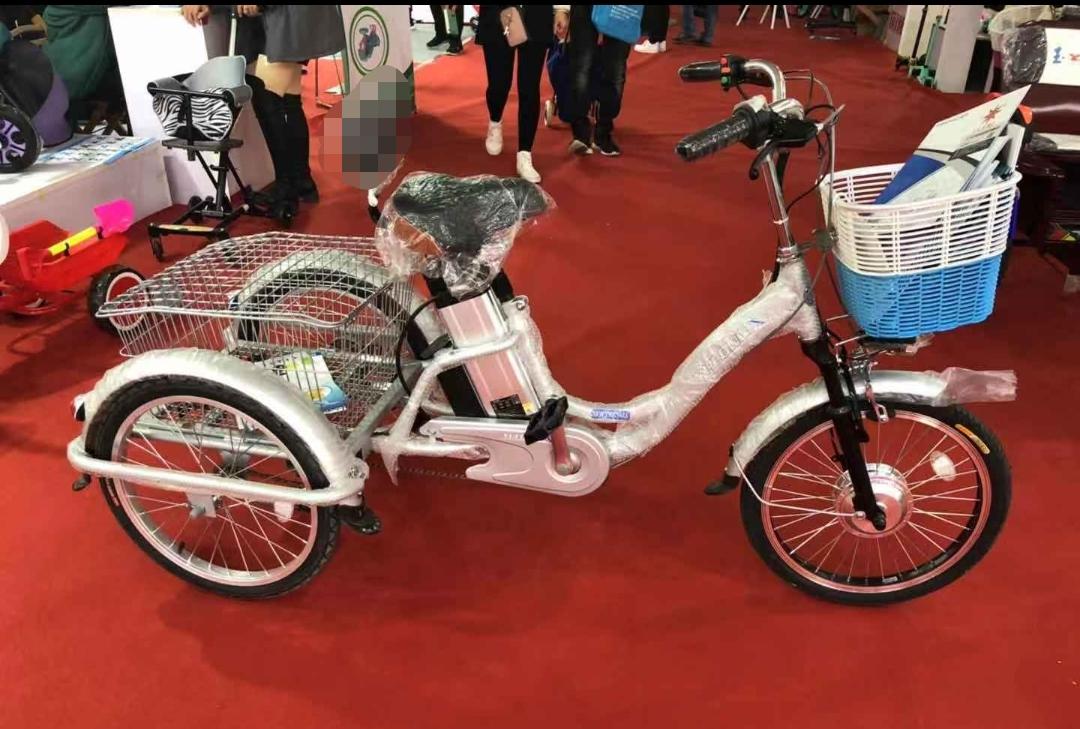 Electric tricycle