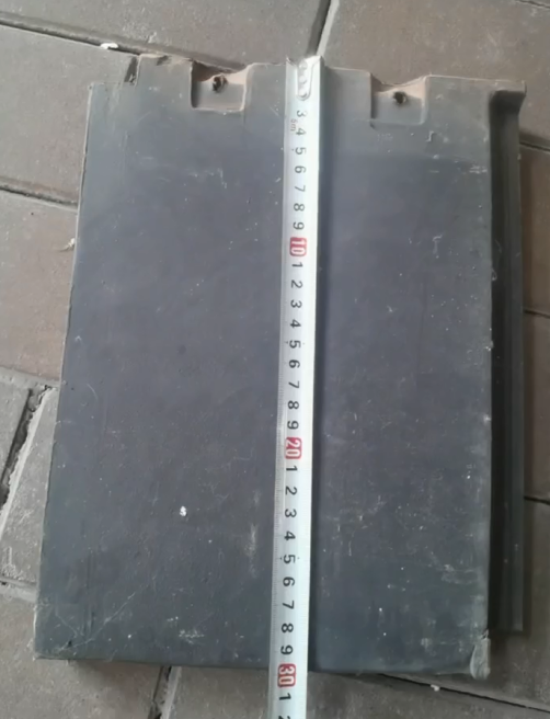 Clay Tile / Roofing, L29.5*W23*H3.5 cm
