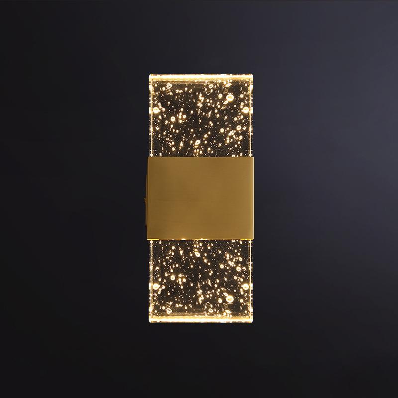 Wall lamp