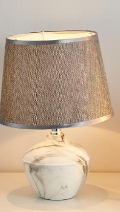 Table lamp