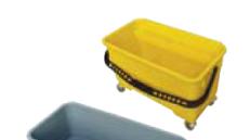 Bucket glass cleaner